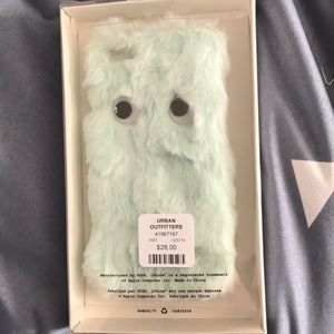 Furry Thing iPhone 7 Case